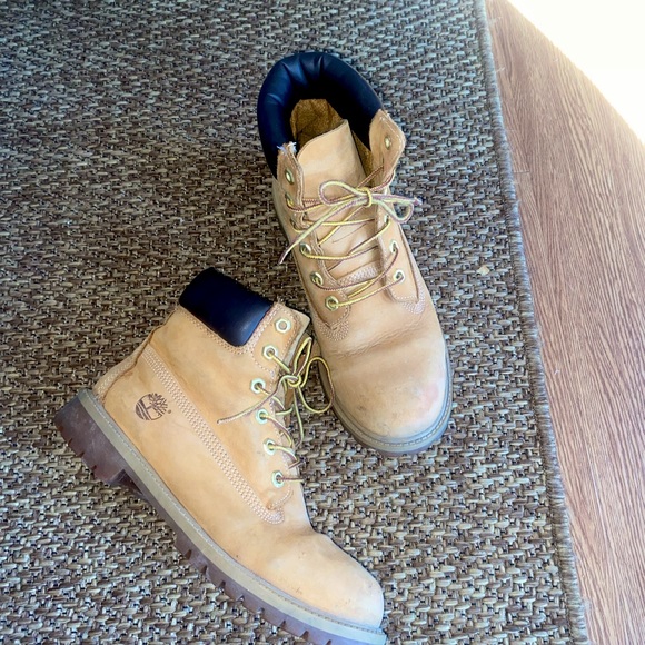 Timberland boots 6.5 Woman / 5 Youth - Picture 4 of 4